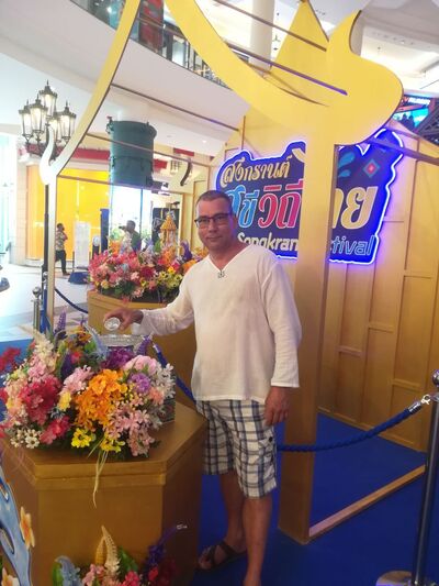  ,   , 52 ,   ,   