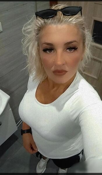  ,   Ruslana, 48 ,   , c 