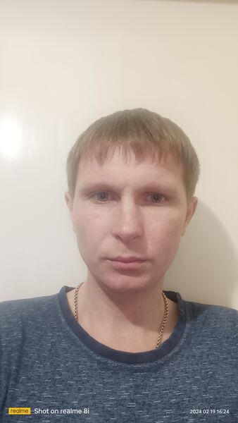  ,   Denis, 33 ,   , 