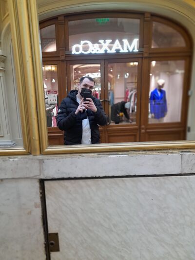  ,   Alex, 35 ,   ,   