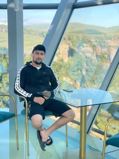  Homberg,   , 29 ,   ,   
