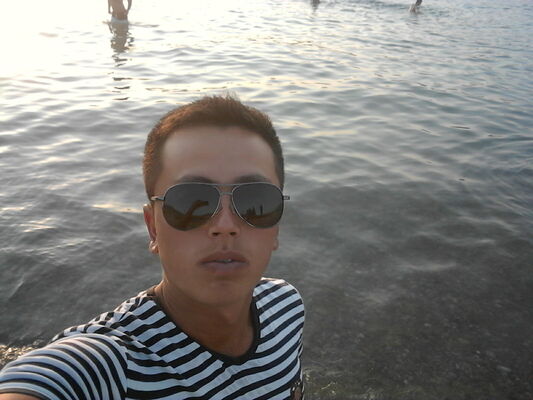  ,   Shoxruz, 30 ,   ,   