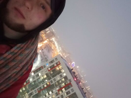  ,   Vladislav, 23 ,     