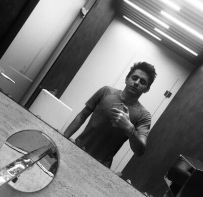  ,   Roman, 21 ,   ,   