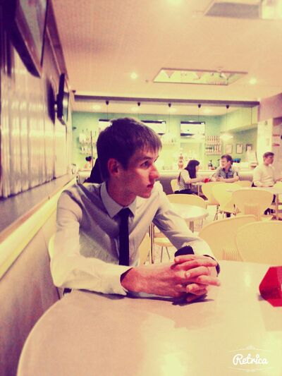  ,   Sergey, 32 ,   