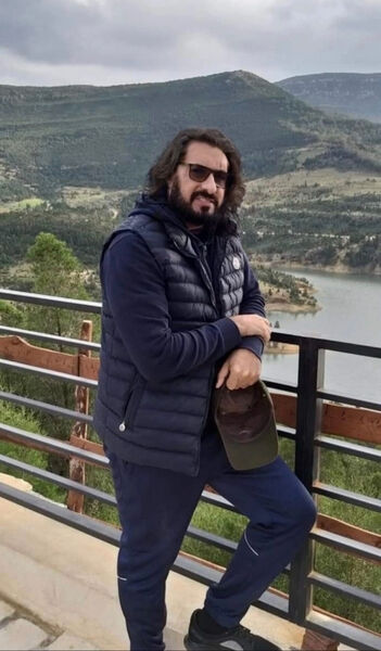  ,   Zezoo, 41 ,   ,   