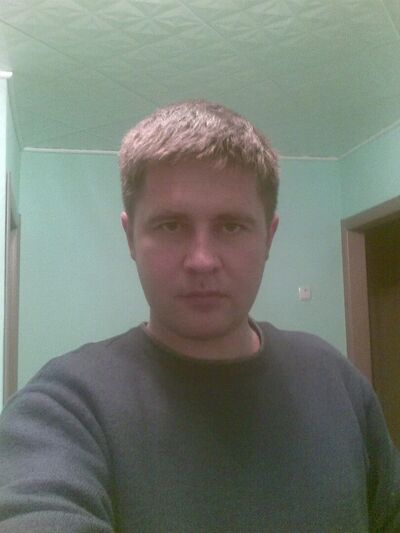  ,   Alex, 48 ,   