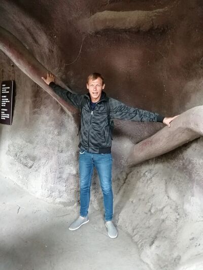  Praha,   Denis, 38 ,   ,   , c 