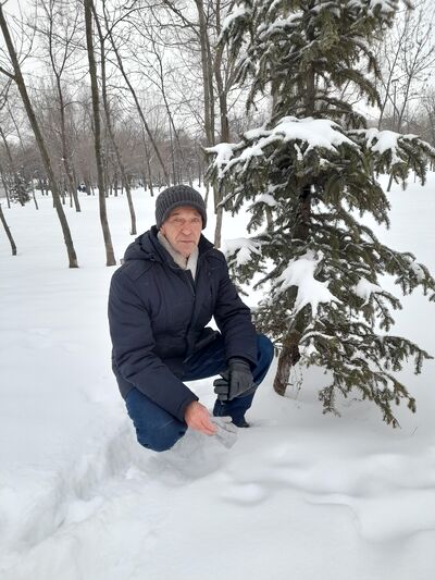  ,   Sergei, 64 ,   c 