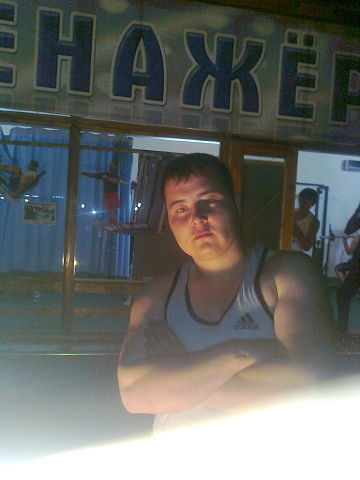  ,   Artur, 34 ,   