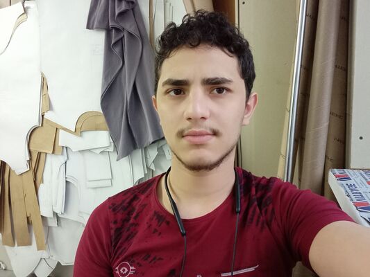  ,   ALi, 22 ,   ,   