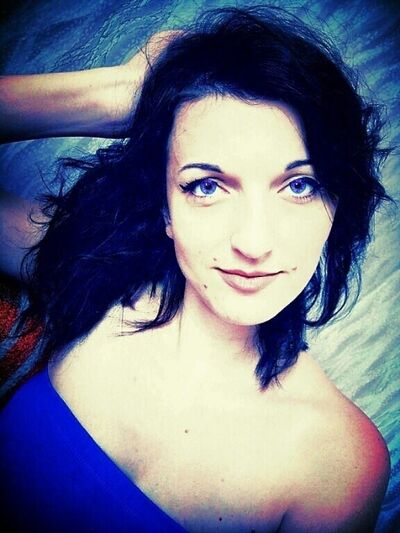  ,   Roxie, 35 ,   ,   , c , 