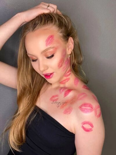  ,   , 24 ,   ,   