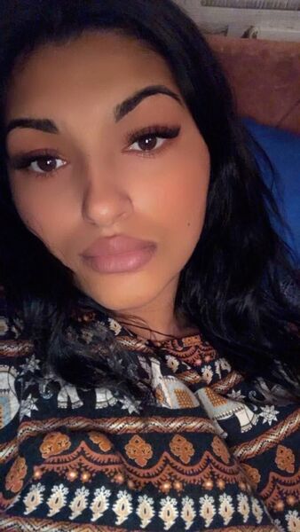  Aalden,   Stela, 32 ,   ,   , c , 