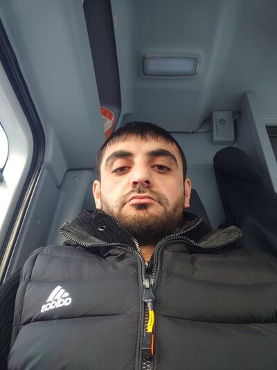  ,   Ahmed, 34 ,   ,   