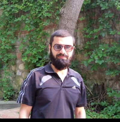  ,   Ali, 33 ,   ,   