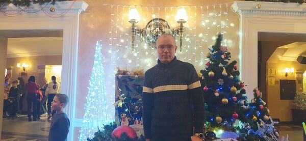  ,   Alexander, 40 ,     , c 