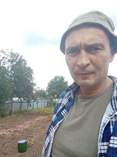  ,   Marat, 47 ,   c , 