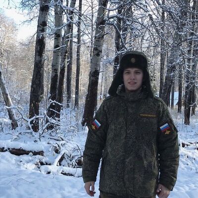  ,   Artem, 21 ,   ,   , c 