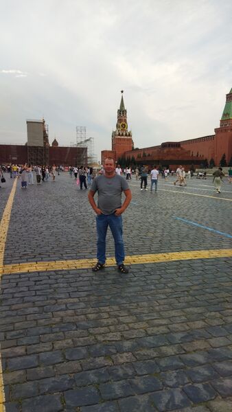  ,   Artem, 46 ,   ,   