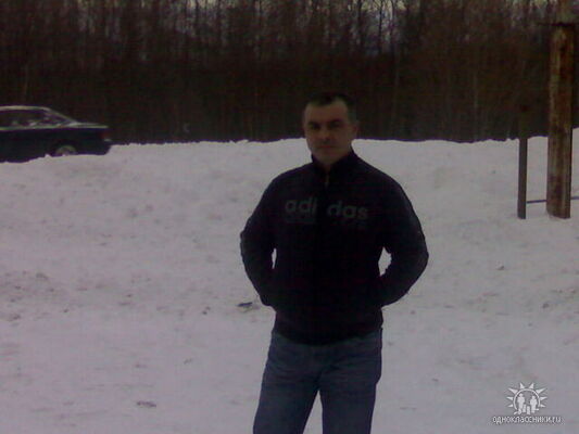  ,   Ruslan, 49 ,   ,   , c , 