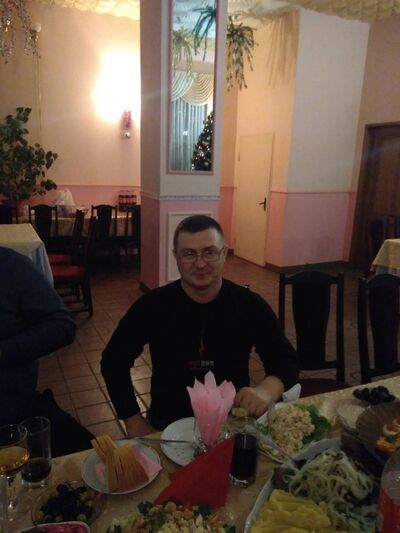  ,   Dmytro, 37 ,   ,   , c 