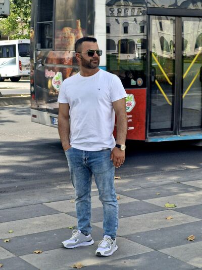  ,   Mahir, 36 ,   ,   