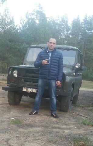  ,   Alex, 40 ,   