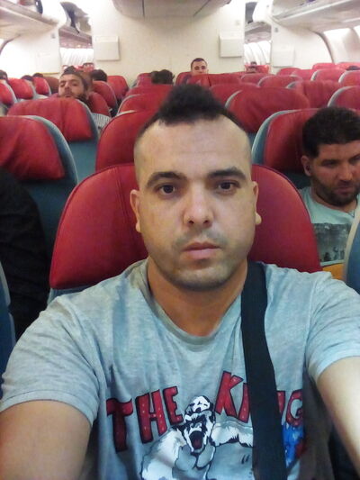  ,   Kamel, 39 ,   ,   , c 