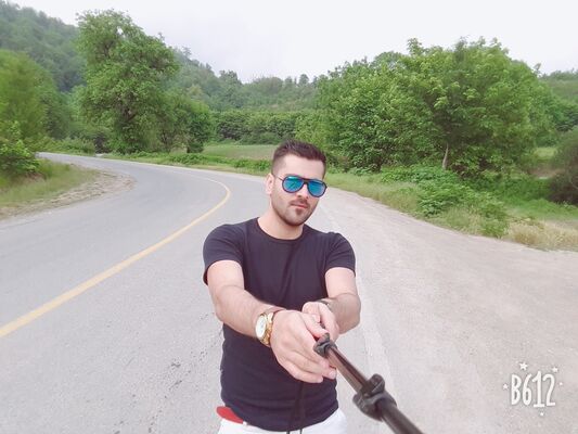  ,   Xuseyn, 35 ,   ,   