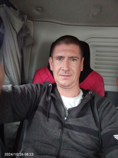  ,   Pavel, 39 ,   c , 