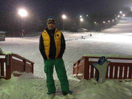  ,   Yuriy, 49 ,   ,   , c 