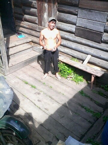  ,   Nurik , 45 ,   
