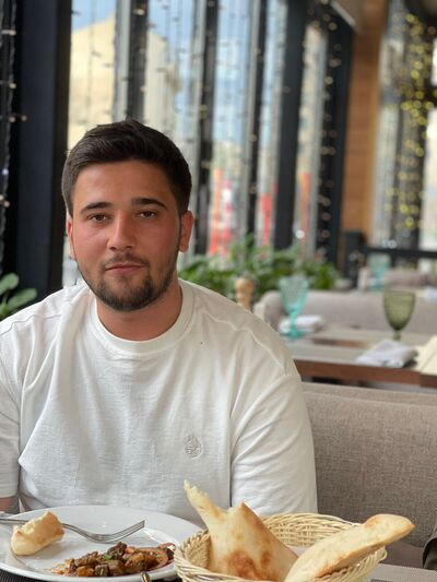  ,   Abdulrhman, 27 ,   ,   , c , 