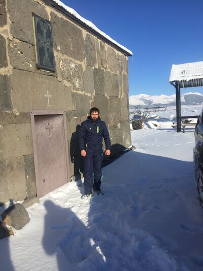 ,   Ag Mkoyan, 27 ,   ,   