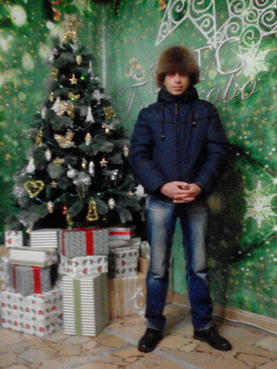  ,   Miron, 52 ,  