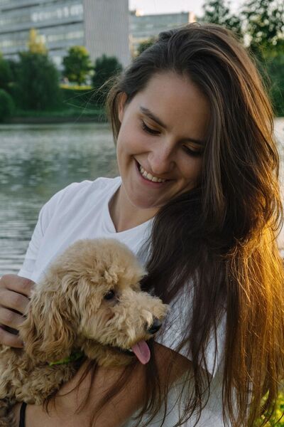  ,   Anastasia, 25 ,   c 