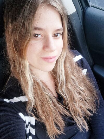  ,   Alexandra, 21 ,   ,   