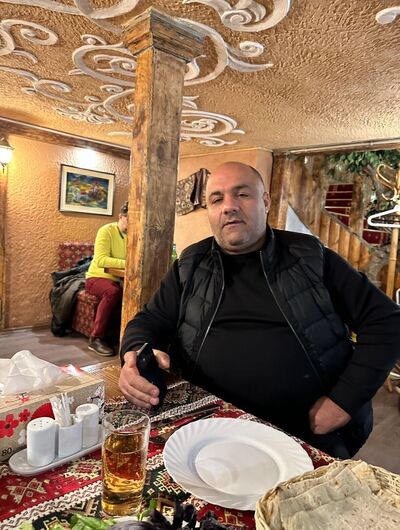  Santa Fe,   Armanyan, 43 ,   ,   