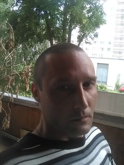  ,   Feliksas, 48 ,   ,   , c 