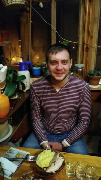  ,   Zakison, 33 ,   ,   , c 