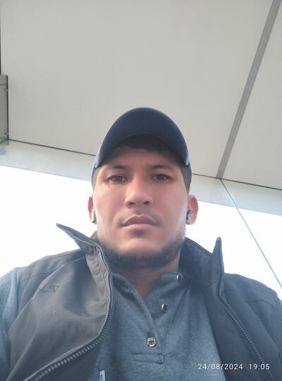  ,   Shokir, 31 ,   ,   
