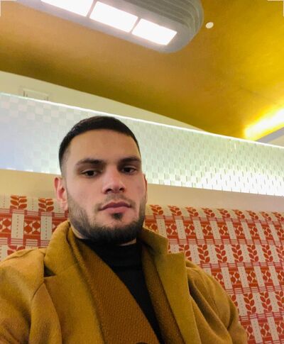  ,   Sabran, 30 ,   ,   