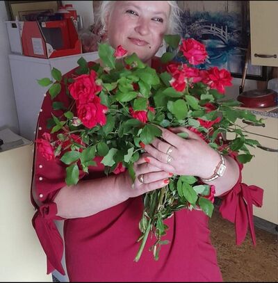  Chomutov,   , 44 ,   c 