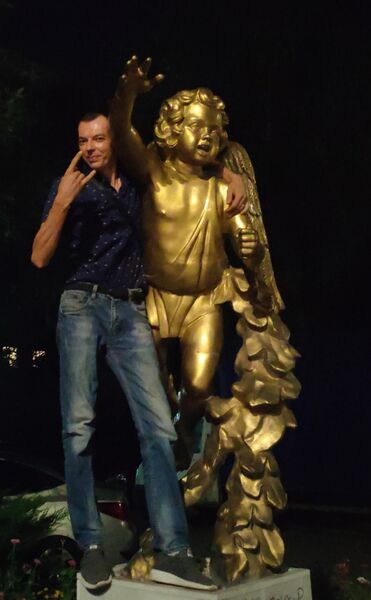  --,   Valery, 40 ,   ,   