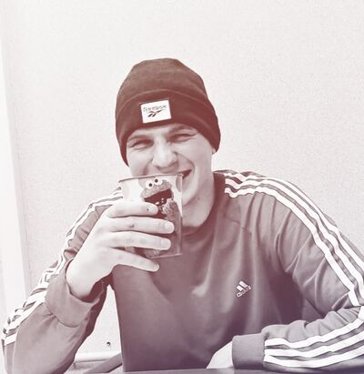  ,   Gianluigi, 27 ,   ,   , c 