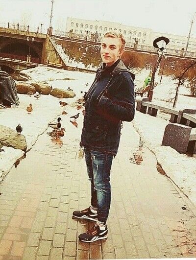  ,   Eugene, 27 ,   ,   , c 