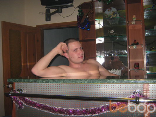  ,   Viktor, 36 ,   ,   , c 
