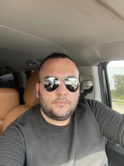  ,   Abdil, 33 ,   ,   
