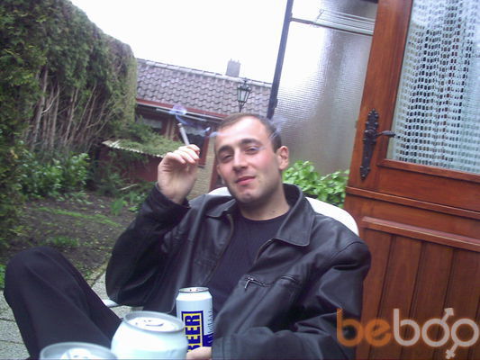  ,   Erik, 43 ,   ,   , c , 